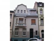 Mönchengladbach Gepflegtes 3 Parteienhaus mit historischem Charme, in attraktiver, zentrumsnaher Lage Haus kaufen