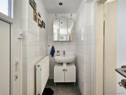 Mönchengladbach GEPFLEGTES FAMILIENHAUS IN RHEINDAHLEN … UMFASSEND MODERNISIERT … RESERVE UNTER DEM DACH Haus kaufen
