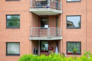 Mönchengladbach Kapitalanlage oder Zuhause: Attraktive 2-Zimmer-Wohnung mit Loggia in top gepflegter Wohnresidenz Wohnung kaufen