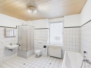 Nettetal Ideal als Kapitalanlage oder als Mehrgenerationenhaus nutzbar! Haus kaufen