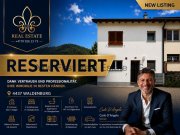 Waldenburg RESERVIERT-Charmantes 5.5-Zimmer Eckreiheneinfamilienhaus mit Potenzial und traumhafter Aussicht Haus kaufen