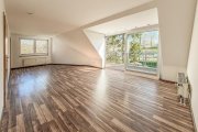 Essen Charmante Maisonette-Eigentumswohnung in Dachgeschoss mit Balkon Wohnung kaufen