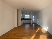 Gelsenkirchen GELSENKIRCHEN, Top Reihenendhaus + Garage; Bj. 2017 mit ca. 110 m² Wfl. 4-5 Zi., Terrasse und Garten Haus kaufen