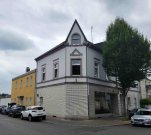 Oberhausen Top gepflegtes Mehrfamilienhaus mit 6 Wohneinheiten - Ladenlokal & Garagenhof in Oberhausen-Styrum Haus kaufen