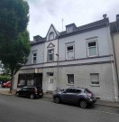 Oberhausen Top gepflegtes Mehrfamilienhaus mit 6 Wohneinheiten - Ladenlokal & Garagenhof in Oberhausen-Styrum Gewerbe kaufen