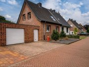 Emmerich am Rhein Emmerich-Speelberg: Charmante Doppelhaushälfte in gefragter Wohnlage Haus kaufen