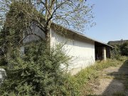 Emmerich am Rhein Sanierungsbedürftiger Bauernhof mit Nebengebäuden im Außenbereich von Emmerich-Elten Haus kaufen