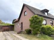 Kleve (Kreis Kleve) Sanierungsbedürftiges Haushälfte (vermietet) in zentraler Lage von Kleve-Materborn Haus kaufen