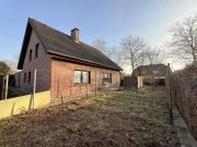 Kleve (Kreis Kleve) Voll unterkellertes Wohnhaus mit Doppelgarage in zentraler Lage der Klever-Oberstadt Haus kaufen