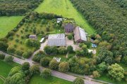 Kalkar Unterer Niederrhein: exklusives Landgut mit wunderschönem denkmalgeschützten Herrenhaus + Ländereien Haus kaufen