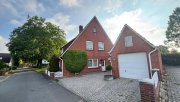 Uelsen Zentral in Uelsen – Großzügiges Einfamilienhaus mit Nebengebäuden; ebenerdiges Wohnen möglich Haus kaufen
