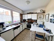 Pulheim CITYHOUSE: Schöne, gepflegte Doppelhaushälfte, mit großem Garten, Kamin, Garage und Stellplatz Haus kaufen