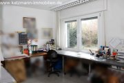 Hürth Wohn- und Geschäftshaus + Garagen + 1.186 m² großes Grundstück zu verkaufen Haus kaufen
