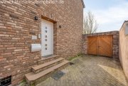 Erftstadt Freistehendes Einfamilienhaus mit großem Garten zu verkaufen Haus kaufen