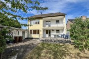 Wesseling Mehrfamilien- oder Mehrgenerationenhaus mit großem Garten in Berzdorf (bezugsfrei) Haus kaufen