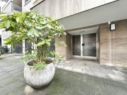 Köln CITYHOUSE: Barrierefreie Wohnung mit Einzelgarage und 2 überdachten Balkonen im Kölner Agnesviertel! Wohnung kaufen