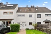 Köln Reihenmittelhaus mit schönem großen Grundstück in Köln-Esch/Auweiler Haus kaufen