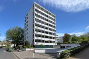 Köln Modernisierte 2-Zimmer-Wohnung mit großem Balkon und Tiefgaragenplatz in Köln-Weiden (bezugsfrei) Wohnung kaufen