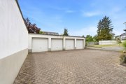 Bergisch Gladbach 4-Zimmer Wohnung mit großem Balkon und Garage in Bergisch Gladbach-Refrath Wohnung kaufen