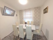 Düren ++ MODERNISIERTES EINFAMILIENHAUS + ÜBERDACHTE TERRASSE IN GUTER LAGE!! ++ Haus kaufen