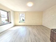 Düren ++ FREISTEHENDES EINFAMILIENHAUS + DOPPELGARAGE + GARTEN IN RUHIGER LAGE!! ++ Haus kaufen