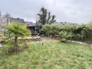 Düren Kleines Einfamilienhaus mit Garten, Garage und Zusatzflächen in guter Lage von Düren-Birgel Haus kaufen