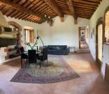 Siena Das zum Verkauf stehende Anwesen ist von historischer Bedeutung und stammt aus dem Jahr 1779 - Siena Haus kaufen