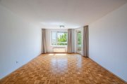 Bonn Bezugsfreie 2-Zimmer-Eigentumswohnung mit Sonnenloggia, Aufzug & Tiefgarage Wohnung kaufen