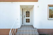 Bonn Bonn-Niederholtorf: Familienhaus mit viel Platz, Garten & Entwicklungspotenzial Haus kaufen
