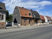 Bonn BONN-PÜTZCHEN 2-3 Zi. EG-Wohnung, bezugsfrei ca. 65 m² Wfl. mit Garten im 2 Part.Haus, 3 Stellplätze Wohnung kaufen