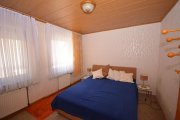 Bornheim (Rhein-Sieg-Kreis) Hofartiges Einfamilienhaus mit Charme, Potenzial und Garten in Bornheim-Merten Haus kaufen