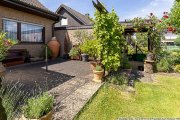 Rheinbach Ruhiges Wohngebiet: Gepflegtes Wohnhaus mit Garten und Garage auf Erbpachtgrund in Oberdrees Haus kaufen