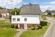 Wershofen Einfamilienhaus mit großer Wiese und Doppelgarage in Wershofen Haus kaufen