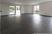 Kelberg Erstbezug: Moderne Neubau-Eigentumswohnung in erhöhter Ortsrandlage mit Aussicht über Kelberg Wohnung kaufen