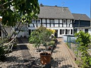 St. Augustin SANKT AUGUSTIN, tolles saniertes Fachwerkhaus mit 3-4 Zimmer, ca. 80 m² Wfl. und ca. 360 m² Süd-GrSt Haus kaufen