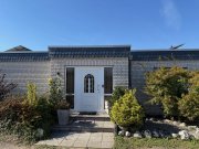 Troisdorf TROISDORF ESCHMAR top Bungalow, Bj. 2004, 5 Zimmer, ca. 160 m² Wfl. 460 m² GrSt., Keller, Garage, PV Haus kaufen