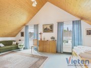Weilerswist Liebevoll gepflegtes Einfamilienhaus mit Garten in ruhiger Lage von Weilerswist - inkl. Mieteinnahme Haus kaufen