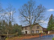 Schleiden Traumhafter Talblick - großes Hanggrundstück mit Abrissobjekt, Wiesen- und Waldfläche in Scheuren Grundstück kaufen