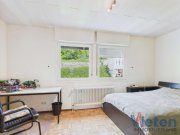 Dahlem (Kreis Euskirchen) Mehrgenerationen-Wohnen mit Weitblick am Ortsrand von Dahlem - Viel Platz für die ganze Familie! Haus kaufen