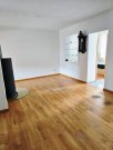 Wiltingen Bezugsfertiges Raumwunder in Wiltingen: 5 ZKB, ca. 100 m², renov., 4 Stellplätze/Garagen incl. großem Gartengrundstück Haus