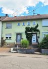 Wiltingen Bezugsfertiges Raumwunder in Wiltingen: 5 ZKB, ca. 100 m², renov., 4 Stellplätze/Garagen incl. großem Gartengrundstück Haus