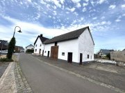 Hontheim Bauernhaus mit vielen Möglichkeiten u. Ausbaureserven Nähe der Stadt Wittlich und dem Kurort Bad-Bertrich Haus kaufen