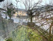 Lindenschied Wohnhaus (eheml. Bauernhof) mit sehr viel Platz / Lager / Hallen auch für Handwerker geeignet Haus kaufen