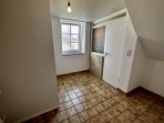 Spabrücken CHARMANTES 1 - 2 FAMILIENWOHNHAUS | TEILSANIERT | EINZUG SOFORT MÖGLICH | NEBENGEBÄUDE | HOFFLÄCHE Haus kaufen