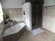 Kirn Elegantes und technisch hochwertiges Wohnhaus im Hunsrück Nähe Kirn / Gewerbegebiet / Büro / Praxis oder Handwerk möglich 