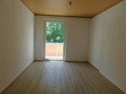 Idar-Oberstein 4-Zimmer-Eigentumswohnung 84m² mit Balkon & Fernblick – sofort bezugsfrei in Idar-Oberstein Wohnung kaufen