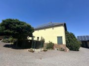 Macken Wohnhaus mit großen Lagerräumen und Parkflächen (für Handwerksbetrieb geeignet) mit Photovoltaik 9 kWp Haus kaufen