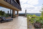 Langscheid Weitblick in Langscheid bei Mayen: Wohnhaus mit Einliegerwohnung und Garagen Haus kaufen