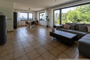 Langscheid Weitblick in Langscheid bei Mayen: Wohnhaus mit Einliegerwohnung und Garagen Haus kaufen
