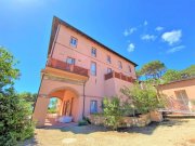 Riol Elba Capo d´Arco - Wohnung in Villa mit 2 Wohnungen und sehr großem Garten Haus kaufen